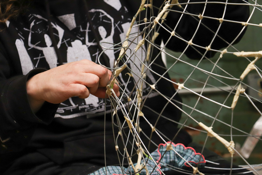 Happy Hamlin; Studio 253; Wire Paw Props