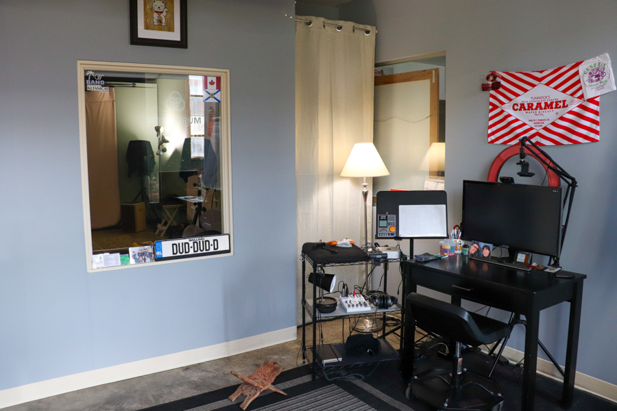 Andrew "Andy" Kruspe; Irish Drum Center; Studio 1042