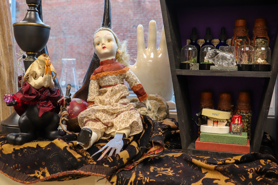 Aaron Kilgore; The Eclectic Frog; Studio RR 5A