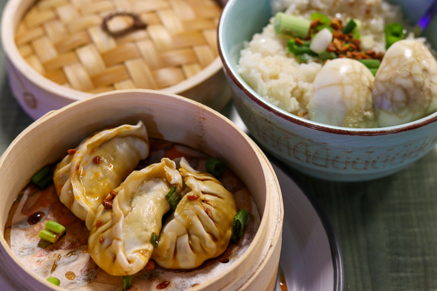 Pacific Pearl Kitchen; Studio RR 4